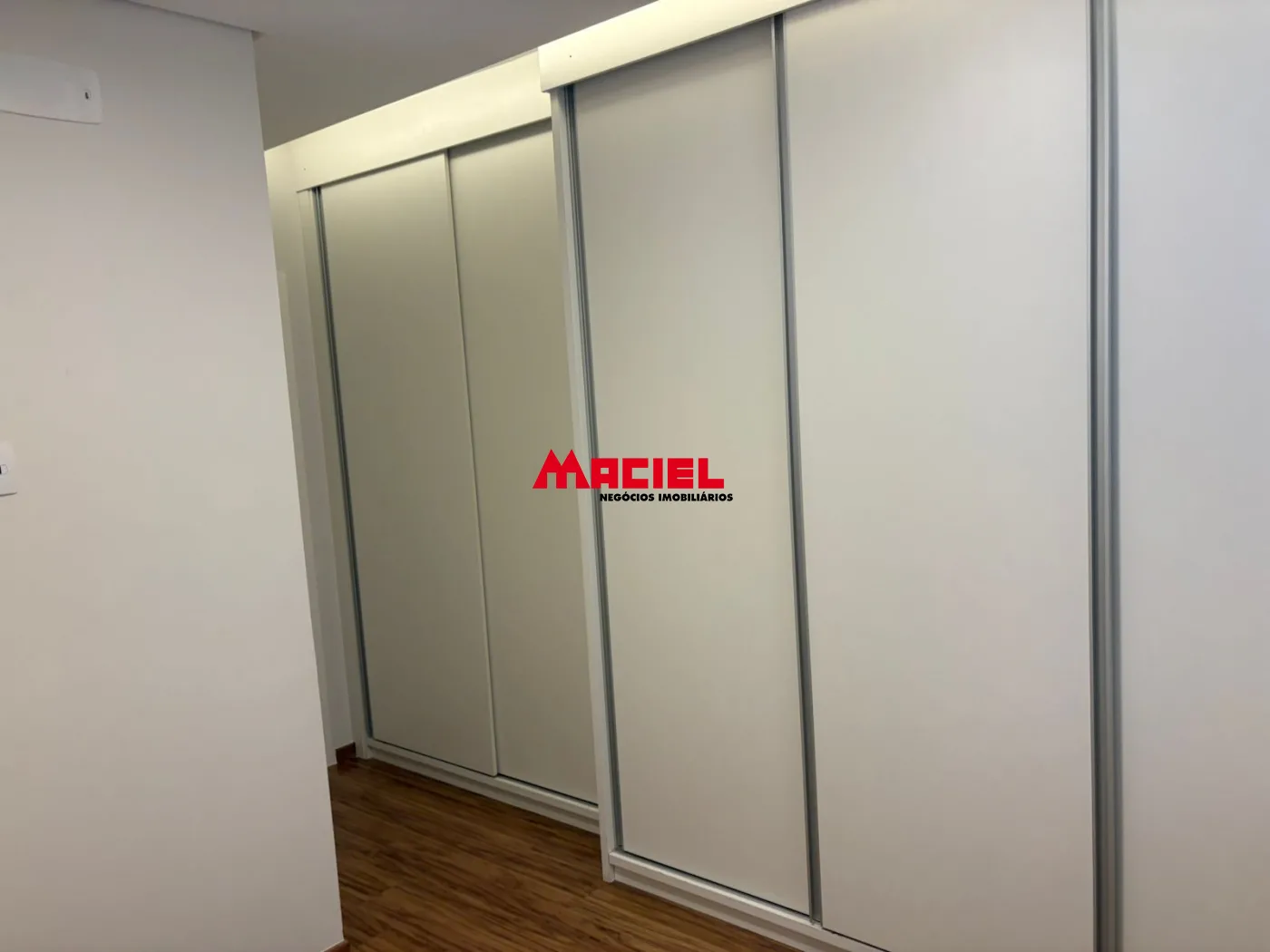 Comprar Apartamento / Padr&atilde;o em S&atilde;o Jos&eacute; dos Campos R$ 1.090.000,00 - Foto 14