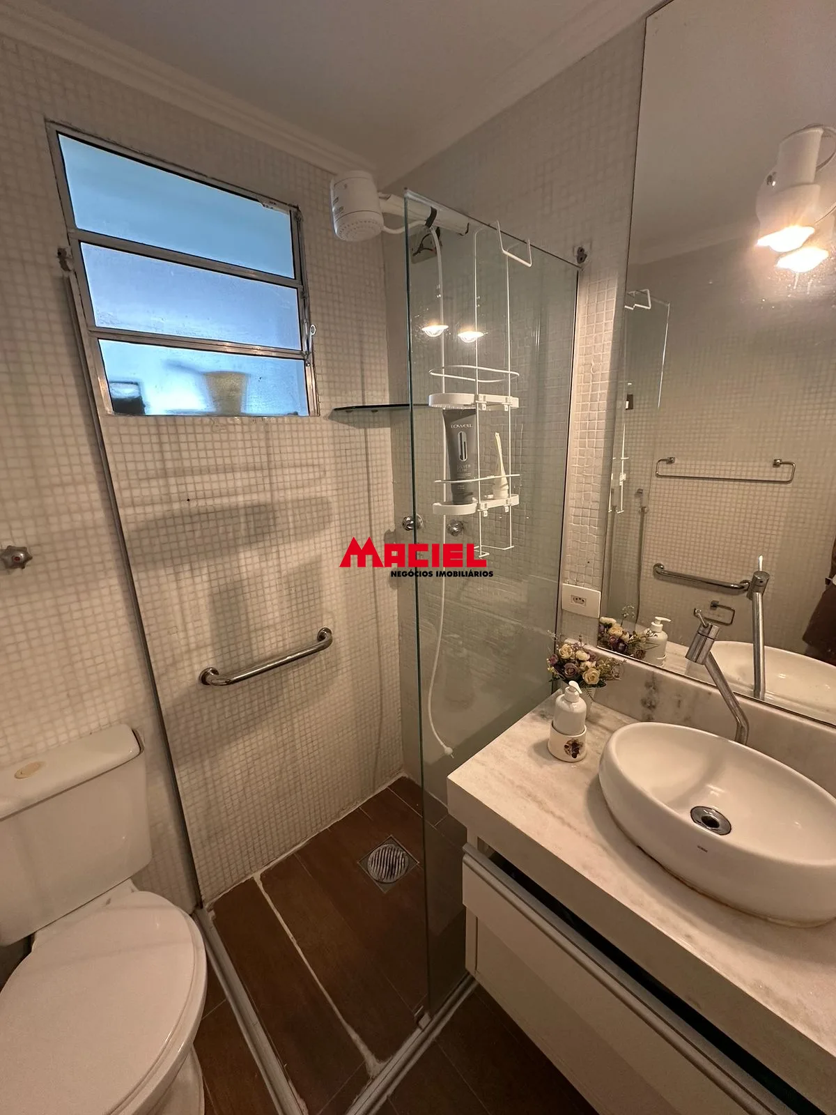 Comprar Apartamento / Padr&atilde;o em S&atilde;o Jos&eacute; dos Campos R$ 350.000,00 - Foto 8
