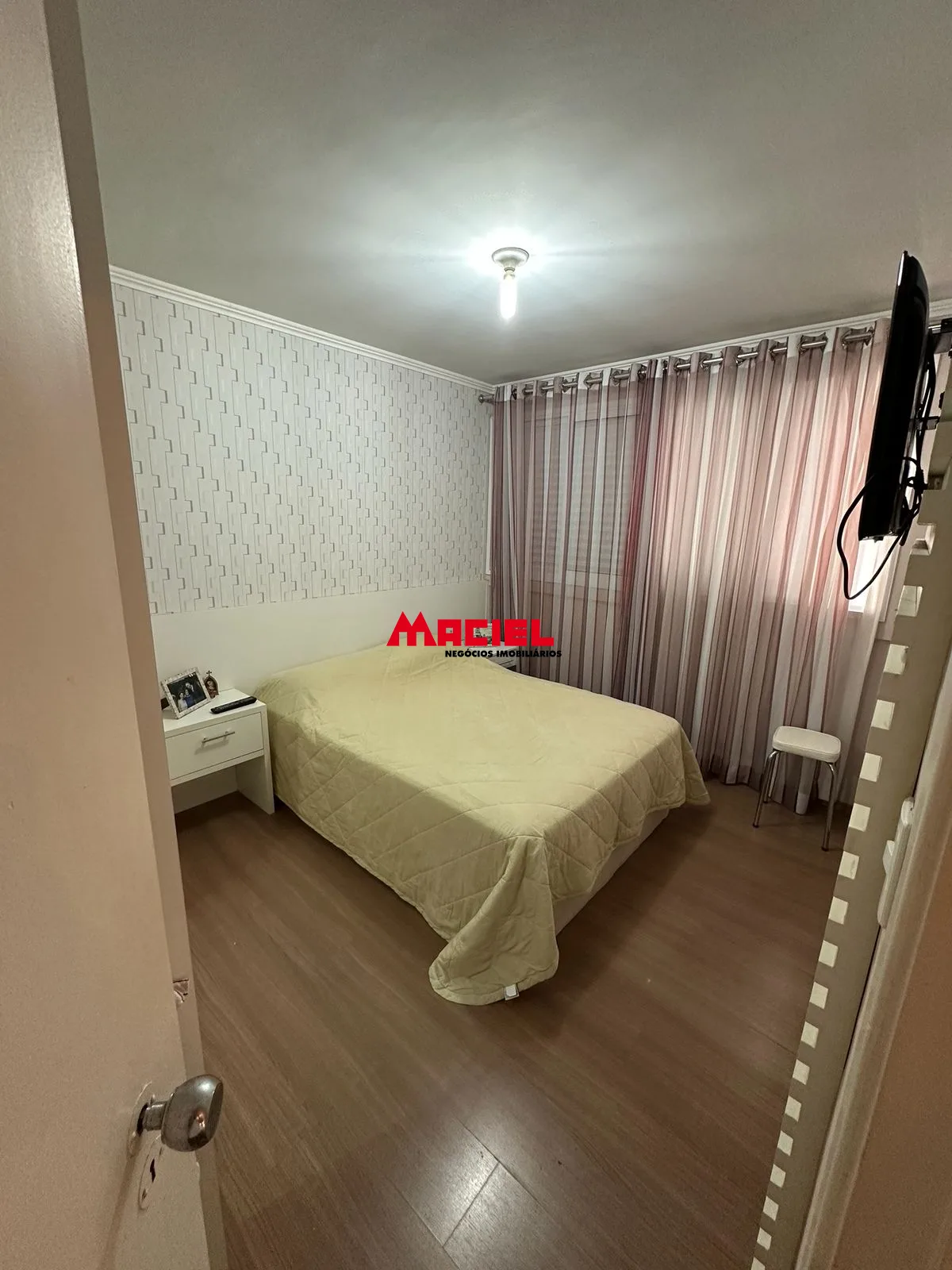 Comprar Apartamento / Padr&atilde;o em S&atilde;o Jos&eacute; dos Campos R$ 350.000,00 - Foto 12