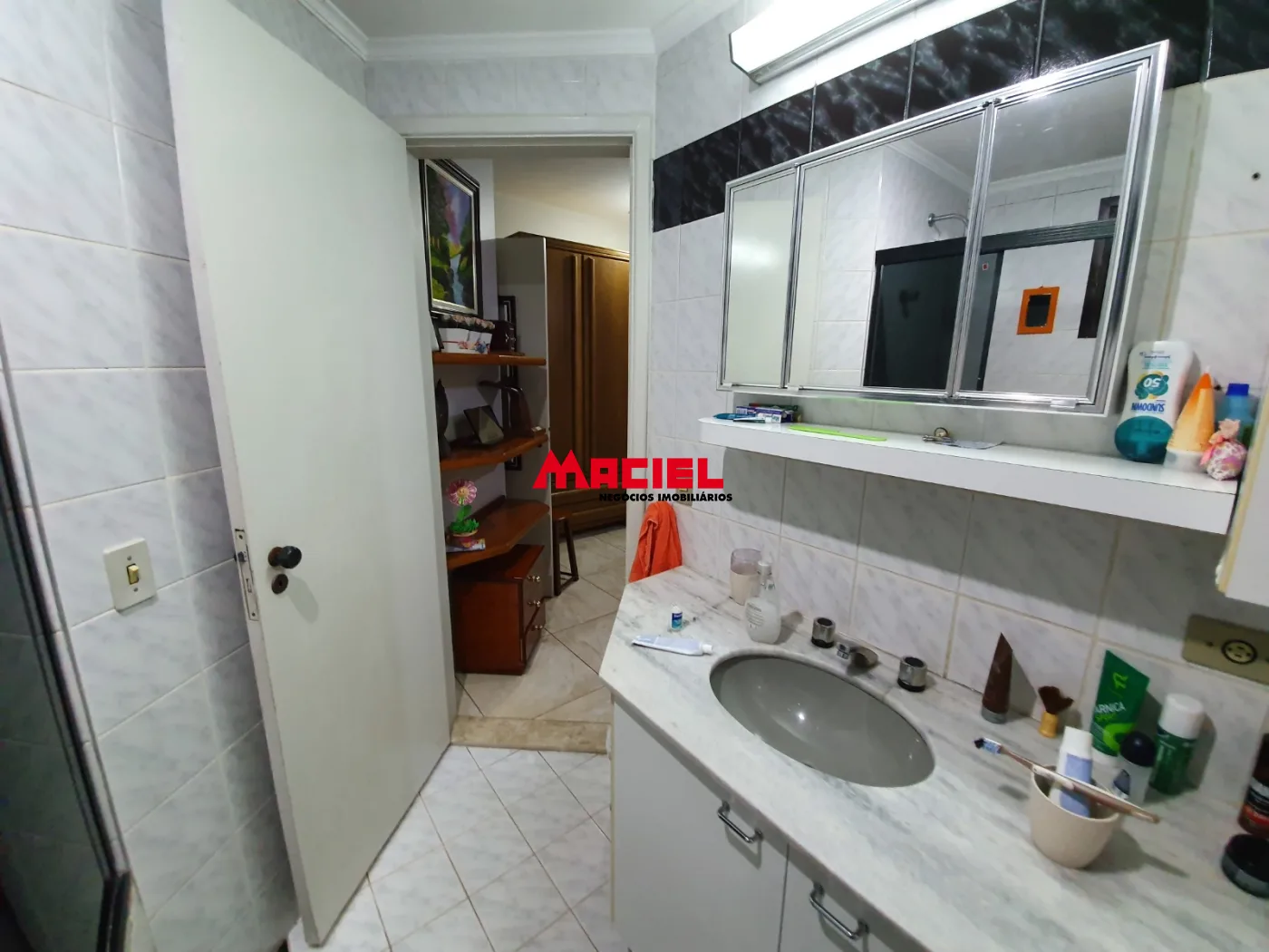 Comprar Apartamento / Padr&atilde;o em S&atilde;o Jos&eacute; dos Campos R$ 1.150.000,00 - Foto 6