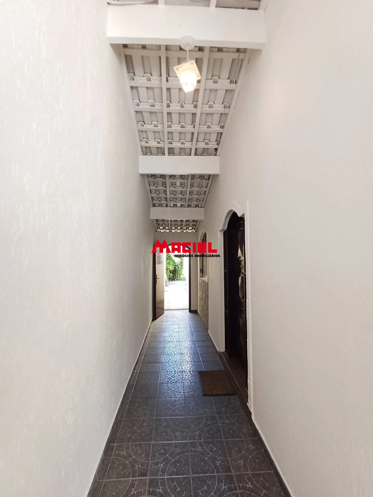 Alugar Casa / Sobrado em S&atilde;o Jos&eacute; dos Campos R$ 4.000,00 - Foto 9