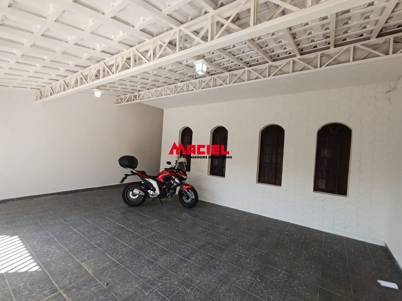 Alugar Casa / Sobrado em S&atilde;o Jos&eacute; dos Campos R$ 4.000,00 - Foto 19