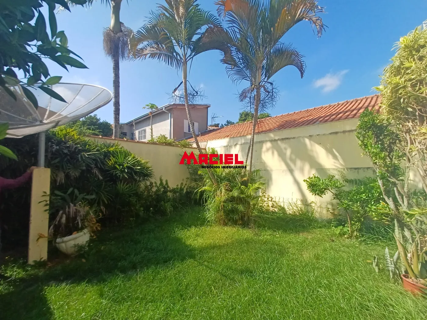 Alugar Casa / Sobrado em S&atilde;o Jos&eacute; dos Campos R$ 4.000,00 - Foto 21