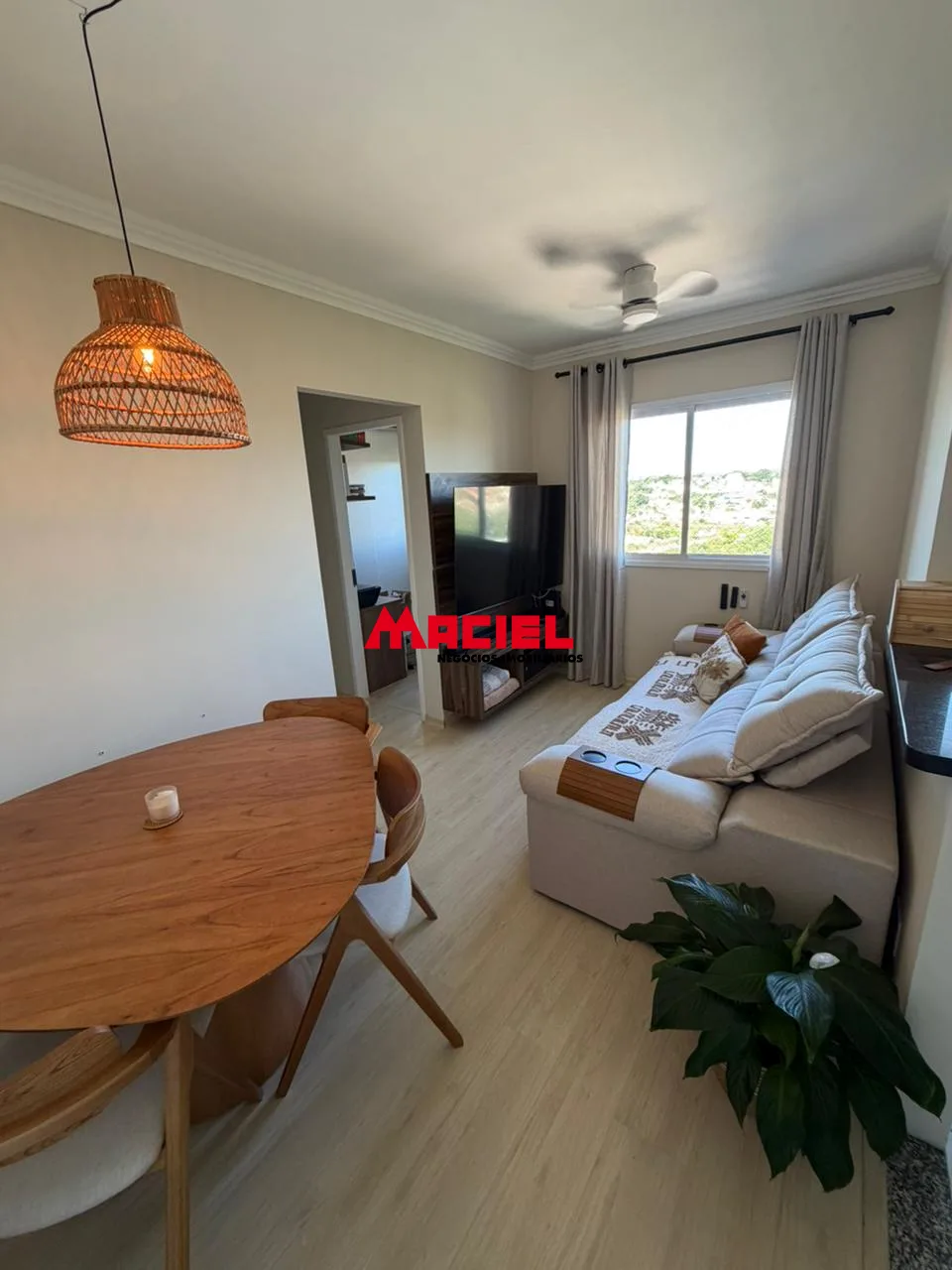Comprar Apartamento / Padr&atilde;o em S&atilde;o Jos&eacute; dos Campos R$ 450.000,00 - Foto 1