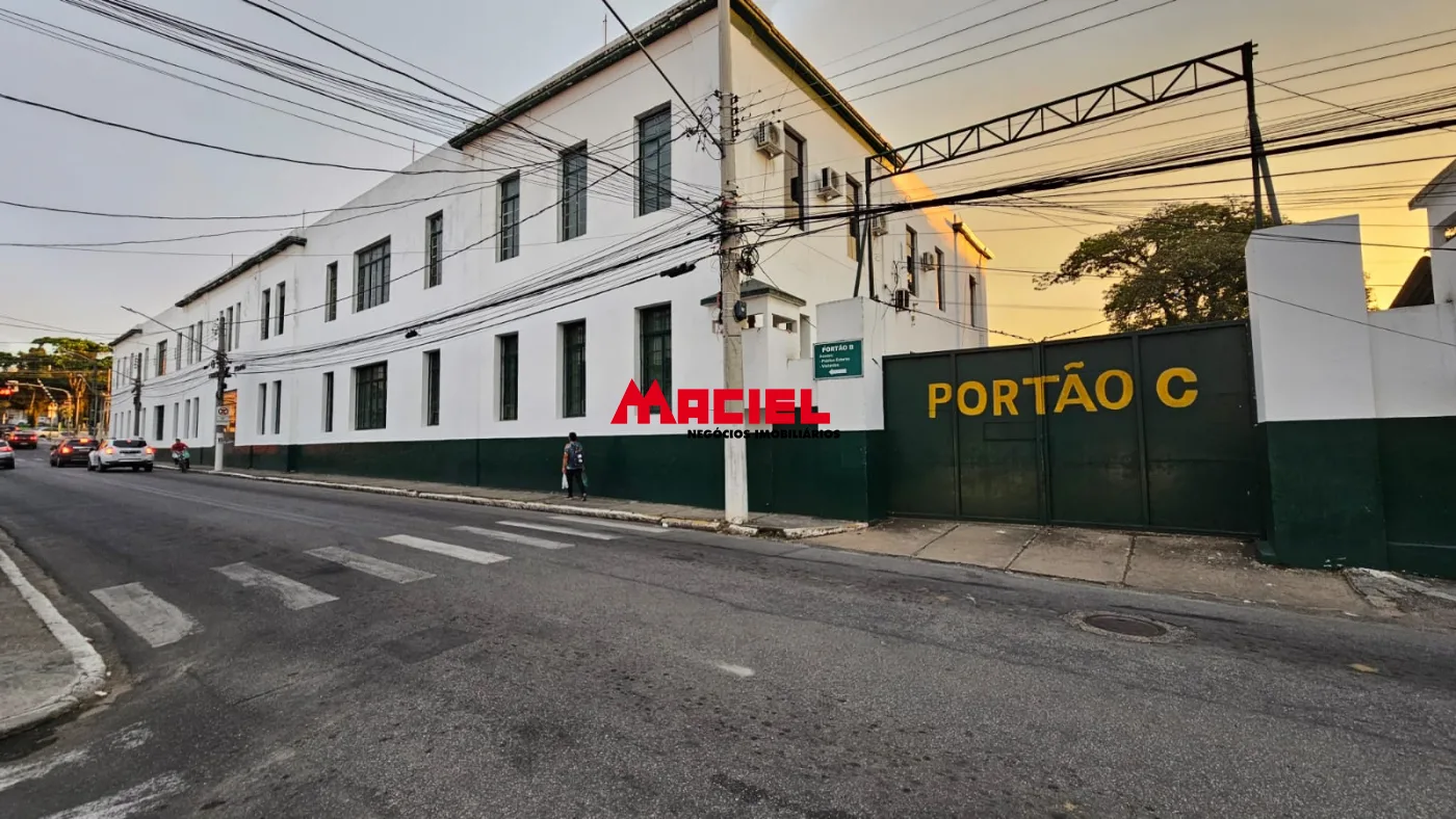 Comprar Casa / Padr&atilde;o em Ca&ccedil;apava R$ 550.000,00 - Foto 3
