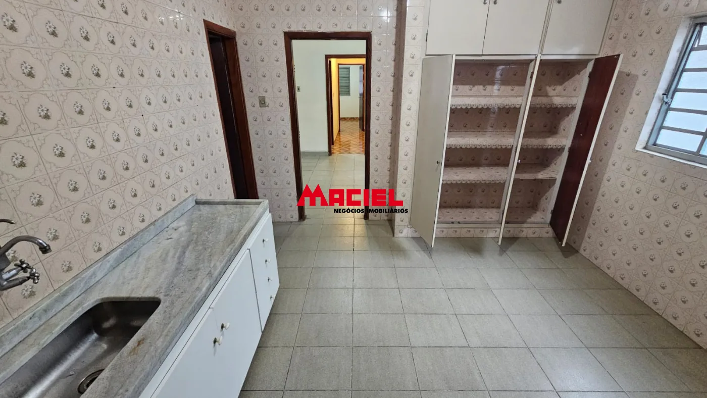 Comprar Casa / Padr&atilde;o em Ca&ccedil;apava R$ 550.000,00 - Foto 27