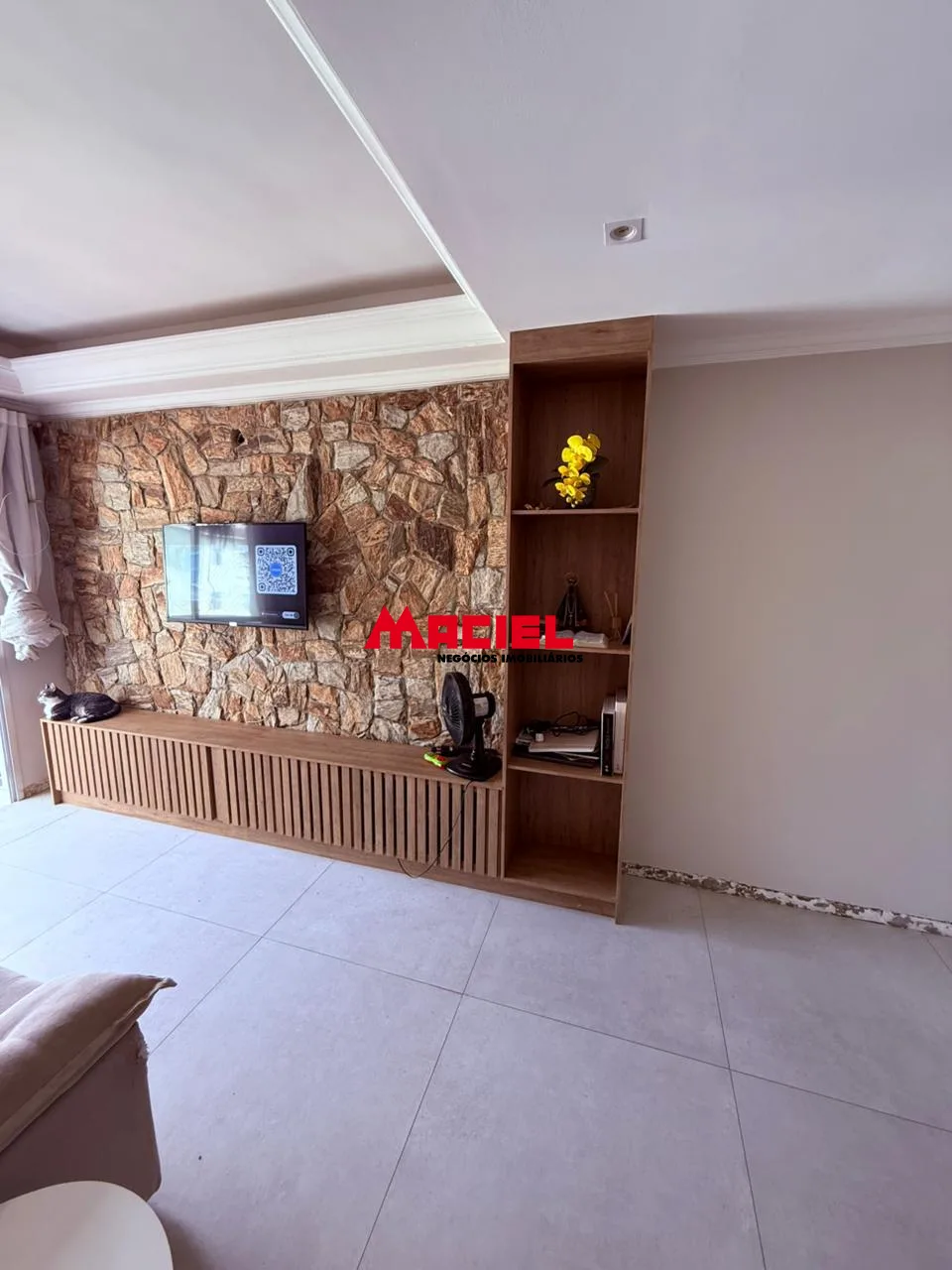 Comprar Apartamento / Padr&atilde;o em S&atilde;o Jos&eacute; dos Campos R$ 450.000,00 - Foto 2