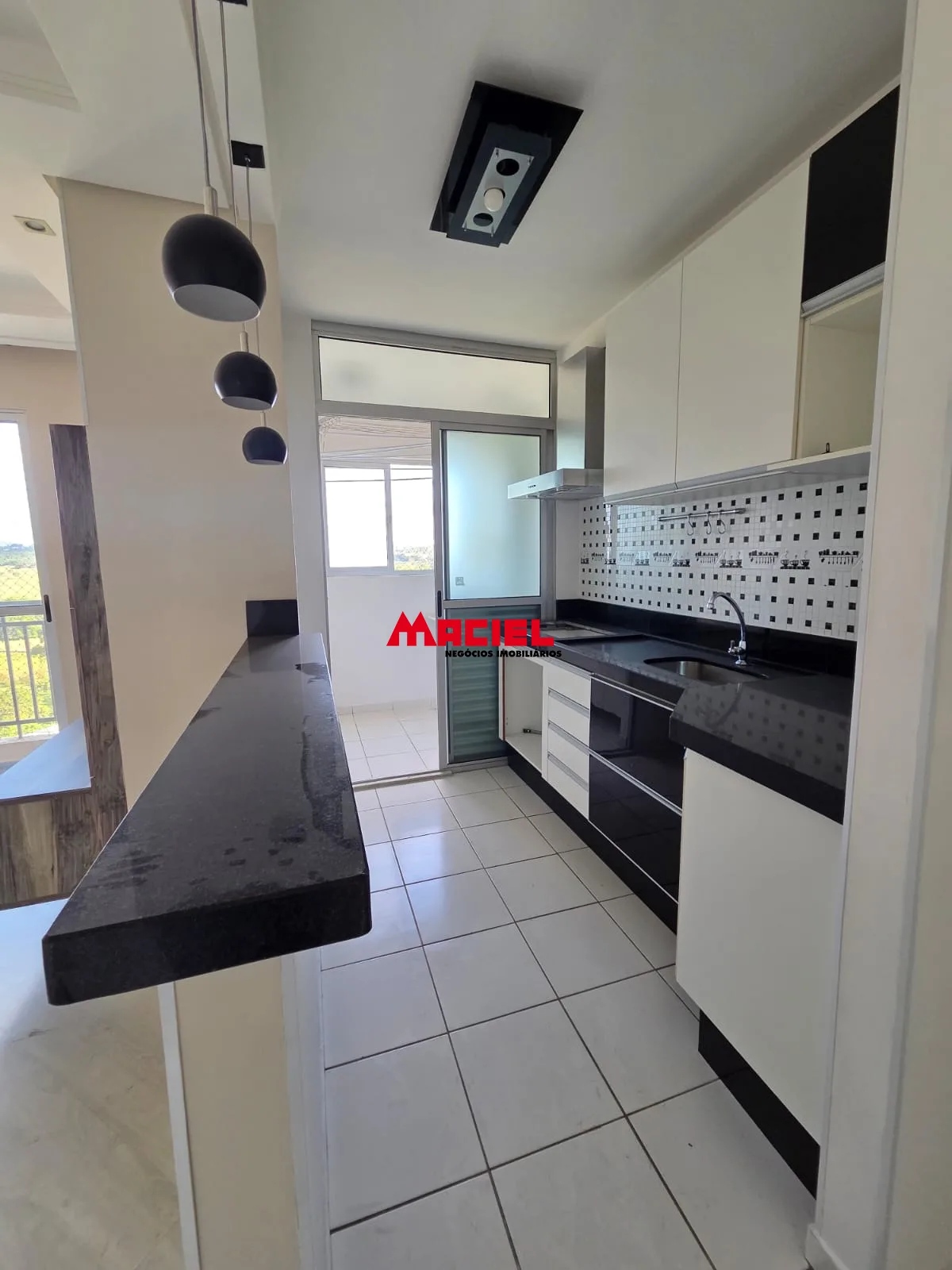 Alugar Apartamento / Padr&atilde;o em S&atilde;o Jos&eacute; dos Campos R$ 1.800,00 - Foto 6