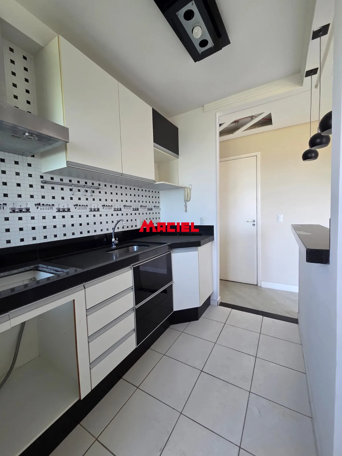 Alugar Apartamento / Padr&atilde;o em S&atilde;o Jos&eacute; dos Campos R$ 1.800,00 - Foto 7