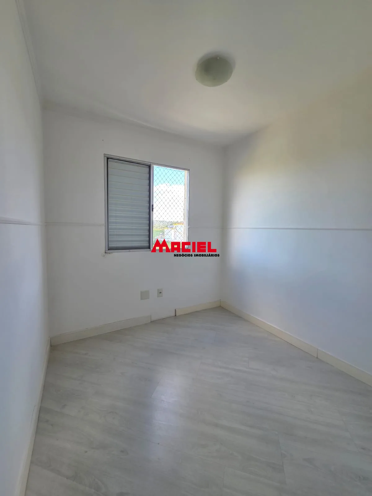 Alugar Apartamento / Padr&atilde;o em S&atilde;o Jos&eacute; dos Campos R$ 1.800,00 - Foto 11