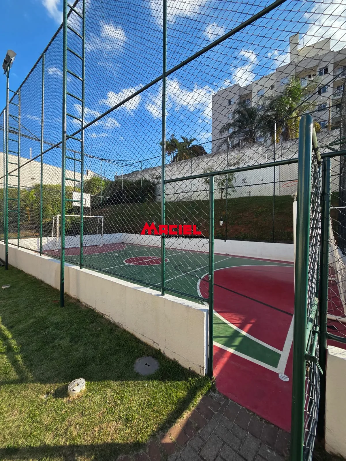 Alugar Apartamento / Padr&atilde;o em S&atilde;o Jos&eacute; dos Campos R$ 1.800,00 - Foto 19