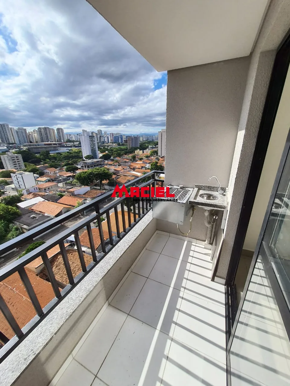 Alugar Apartamento / Padr&atilde;o em S&atilde;o Jos&eacute; dos Campos R$ 3.200,00 - Foto 12