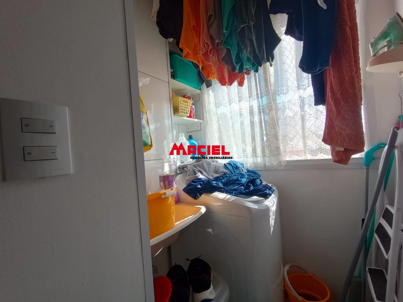 Comprar Apartamento / Padr&atilde;o em S&atilde;o Jos&eacute; dos Campos R$ 360.000,00 - Foto 3