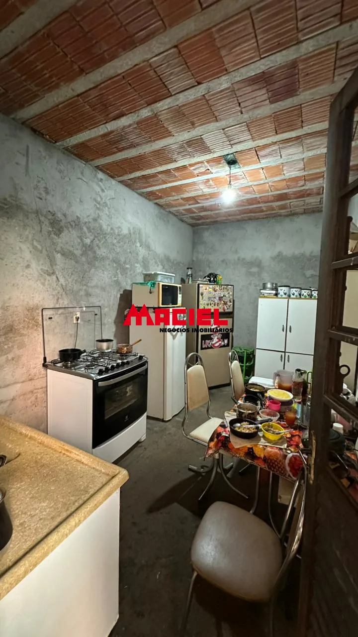 Comprar Casa / Padr&atilde;o em S&atilde;o Jos&eacute; dos Campos R$ 235.000,00 - Foto 14
