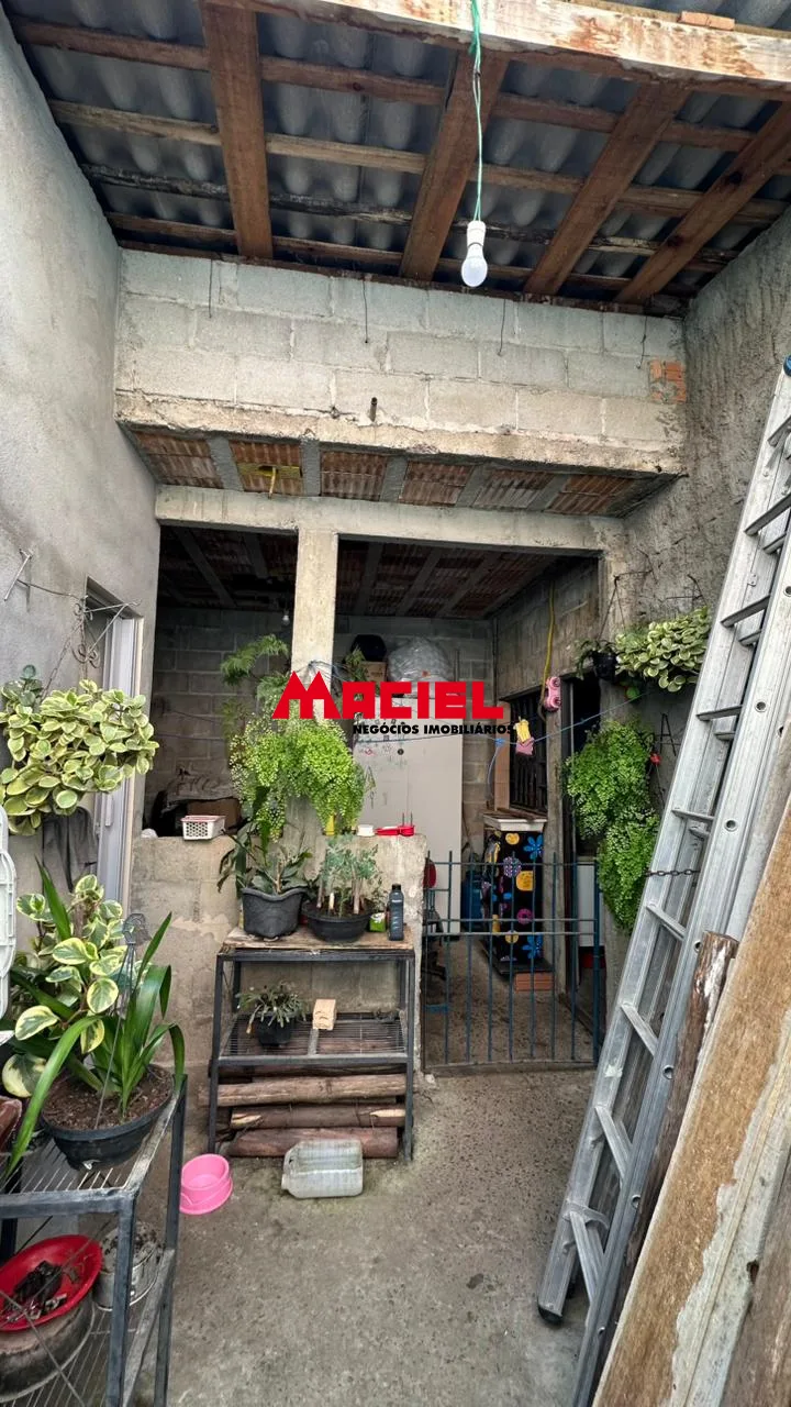 Comprar Casa / Padr&atilde;o em S&atilde;o Jos&eacute; dos Campos R$ 235.000,00 - Foto 17
