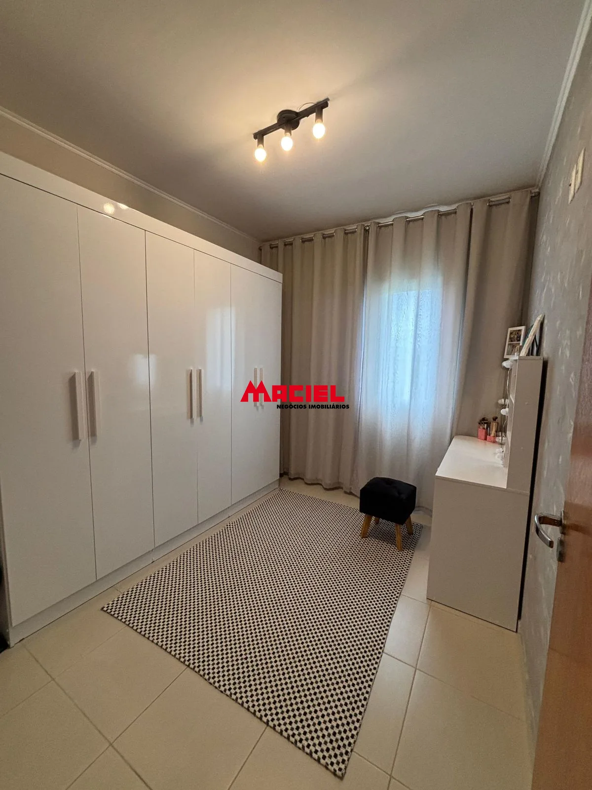 Comprar Apartamento / Padr&atilde;o em Taubat&eacute; R$ 315.000,00 - Foto 9