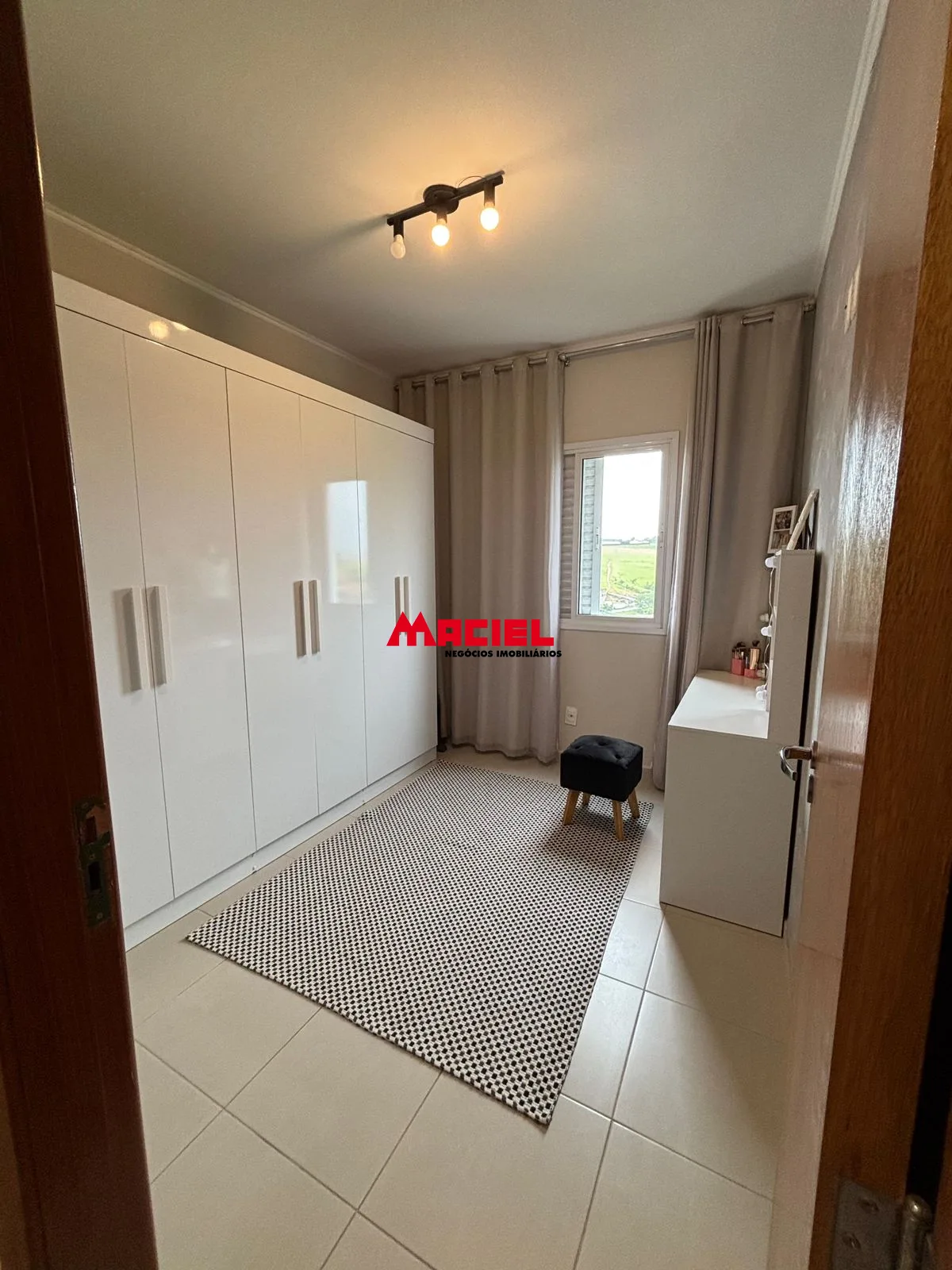 Comprar Apartamento / Padr&atilde;o em Taubat&eacute; R$ 315.000,00 - Foto 10