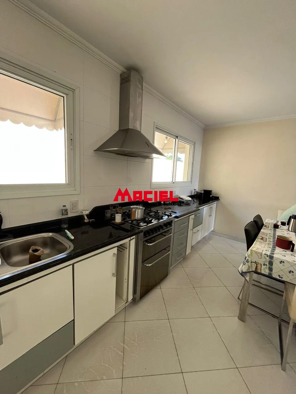 Comprar Casa / Sobrado em Ca&ccedil;apava R$ 1.300.000,00 - Foto 9
