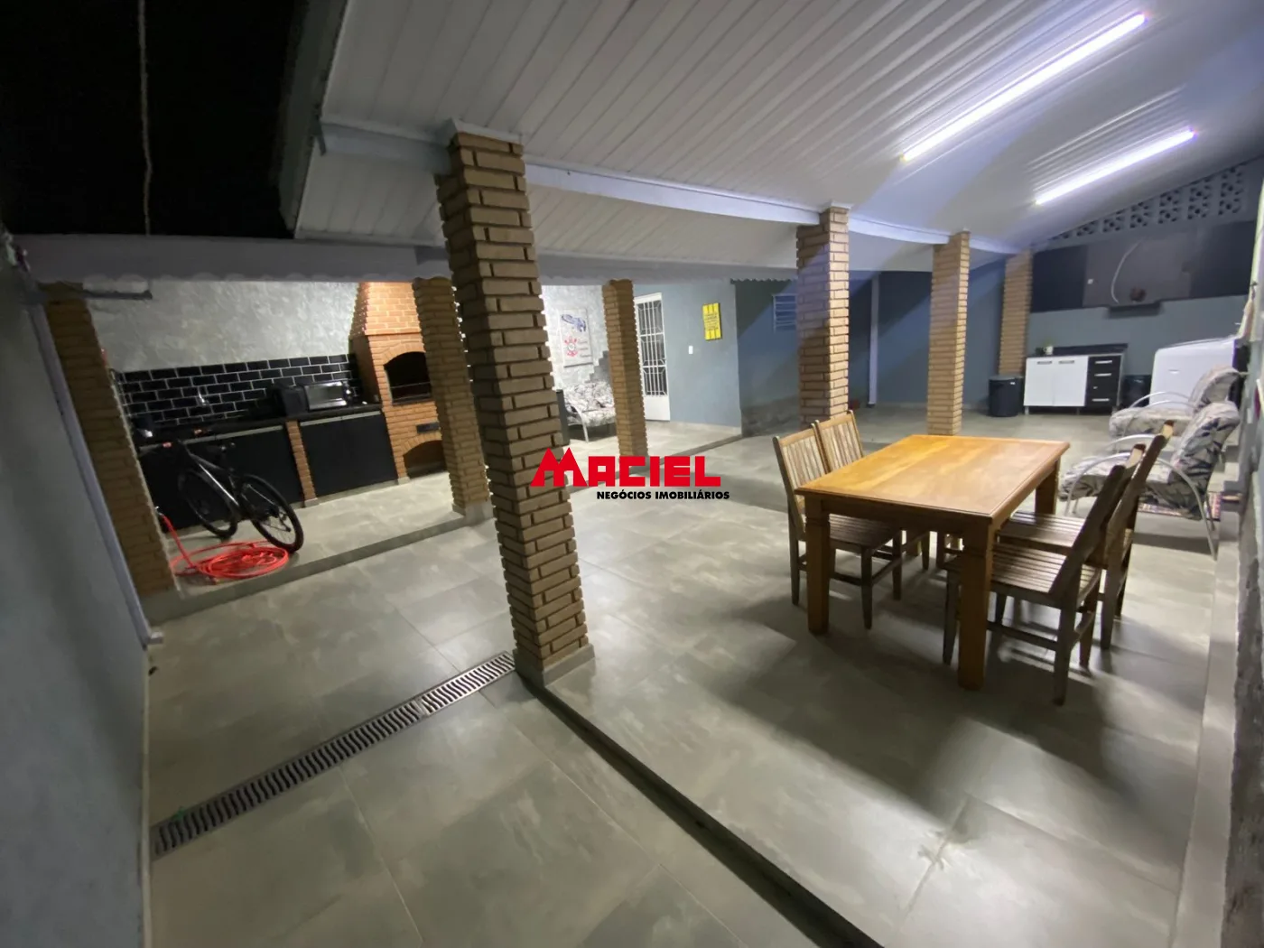 Comprar Casa / Padr&atilde;o em Taubat&eacute; R$ 560.000,00 - Foto 8