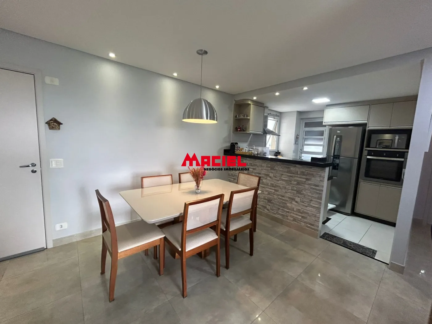 Comprar Apartamento / Padr&atilde;o em S&atilde;o Jos&eacute; dos Campos R$ 692.000,00 - Foto 3