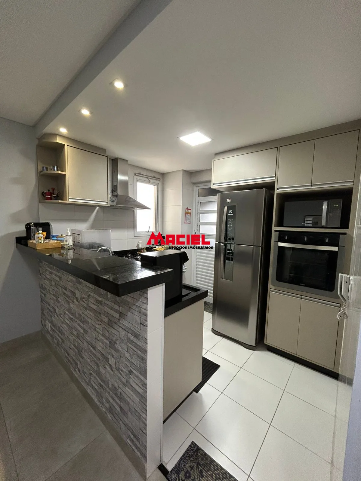 Comprar Apartamento / Padr&atilde;o em S&atilde;o Jos&eacute; dos Campos R$ 692.000,00 - Foto 4