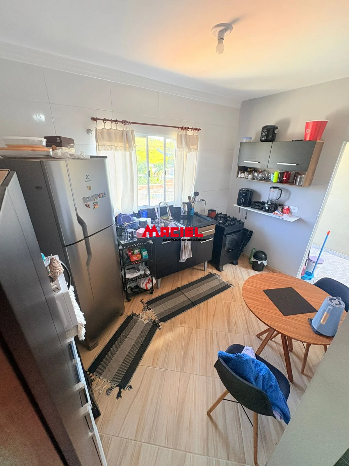 Comprar Casa / Sobrado em S&atilde;o Jos&eacute; dos Campos R$ 375.000,00 - Foto 2