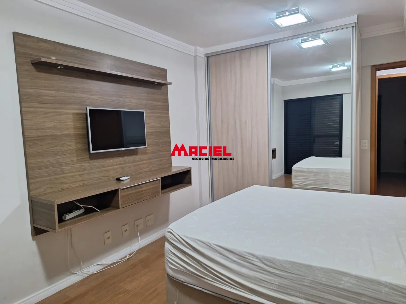 Comprar Apartamento / Padr&atilde;o em S&atilde;o Jos&eacute; dos Campos R$ 1.600.000,00 - Foto 4