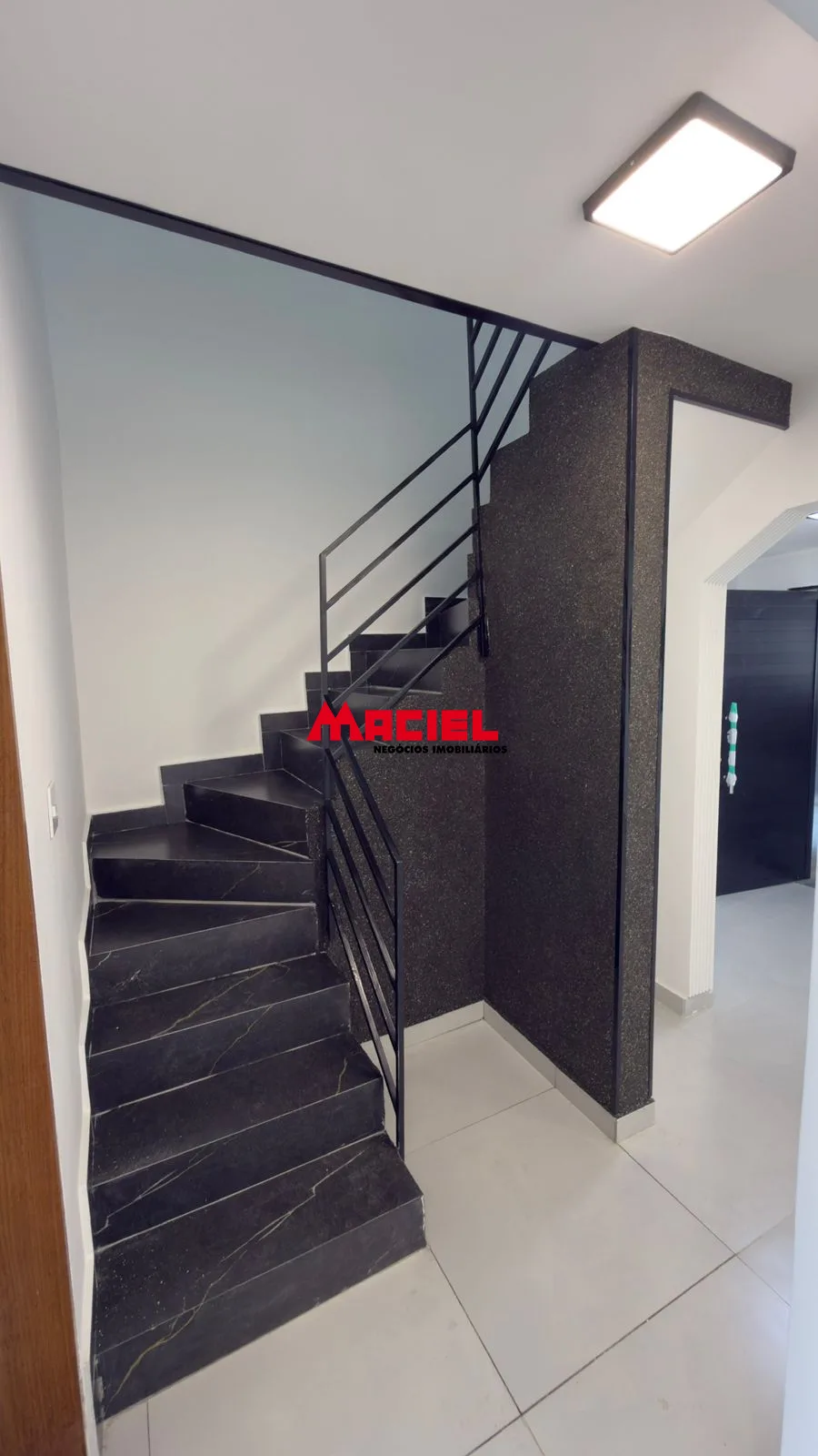 Comprar Casa / Sobrado em S&atilde;o Jos&eacute; dos Campos R$ 416.000,00 - Foto 6