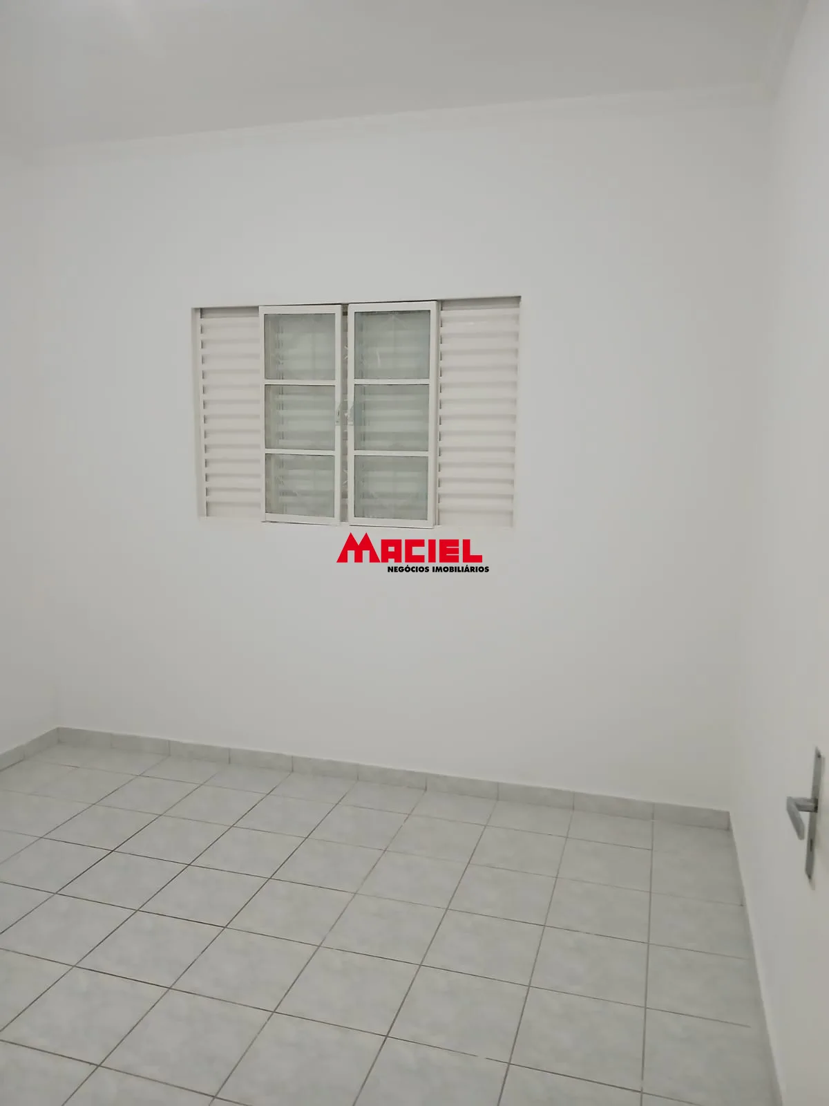 Alugar Casa / Padr&atilde;o em S&atilde;o Jos&eacute; dos Campos R$ 2.900,00 - Foto 10