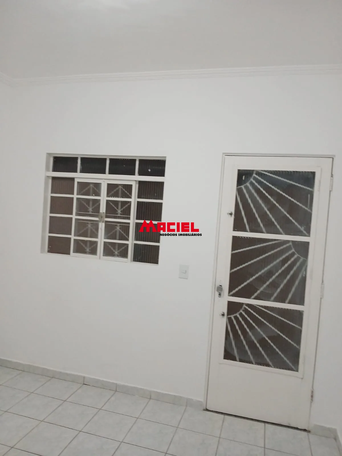 Alugar Casa / Padr&atilde;o em S&atilde;o Jos&eacute; dos Campos R$ 2.900,00 - Foto 11