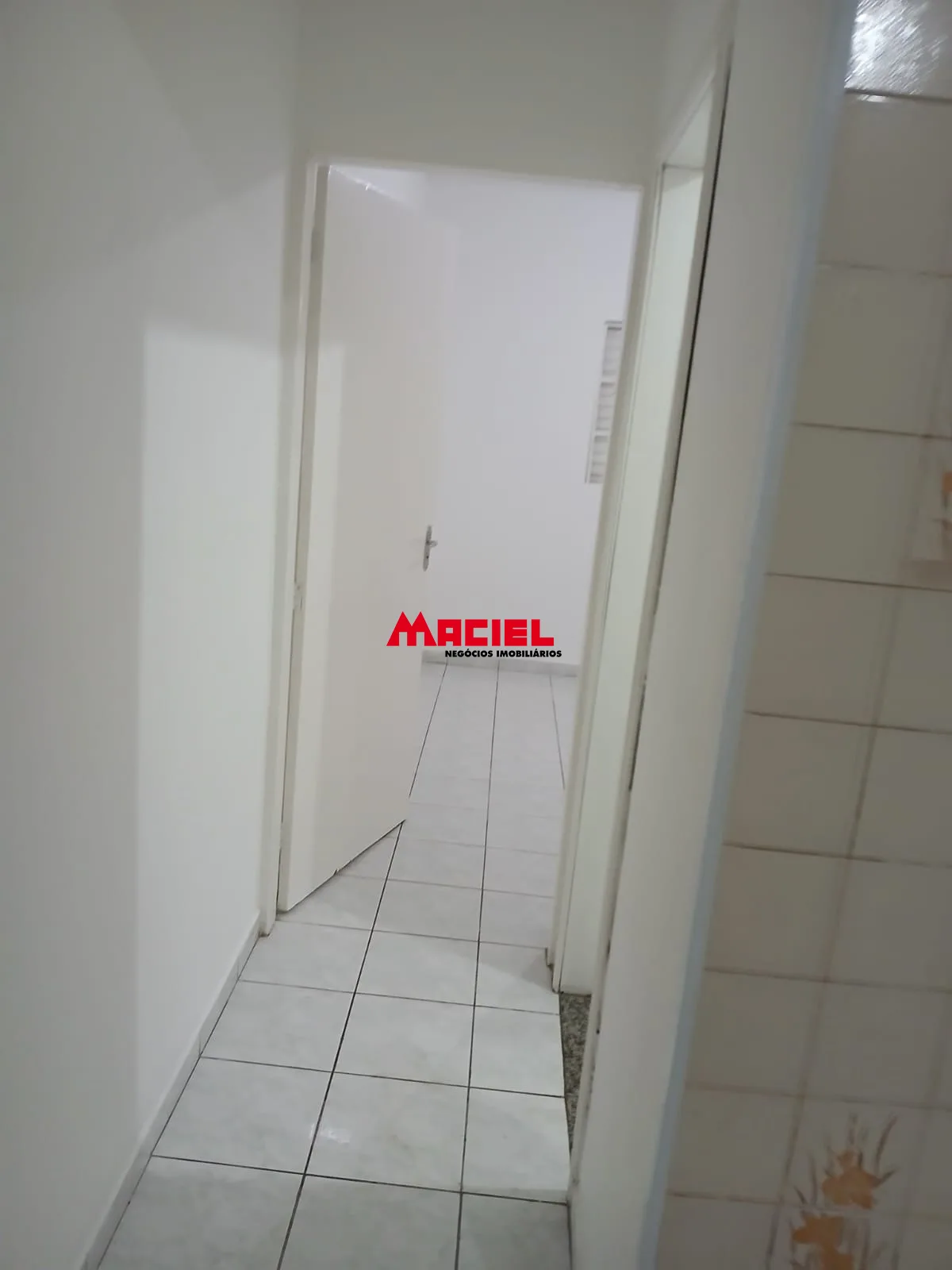 Alugar Casa / Padr&atilde;o em S&atilde;o Jos&eacute; dos Campos R$ 2.900,00 - Foto 14