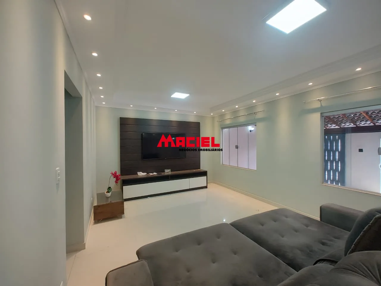 Alugar Casa / Padr&atilde;o em S&atilde;o Jos&eacute; dos Campos R$ 5.500,00 - Foto 5