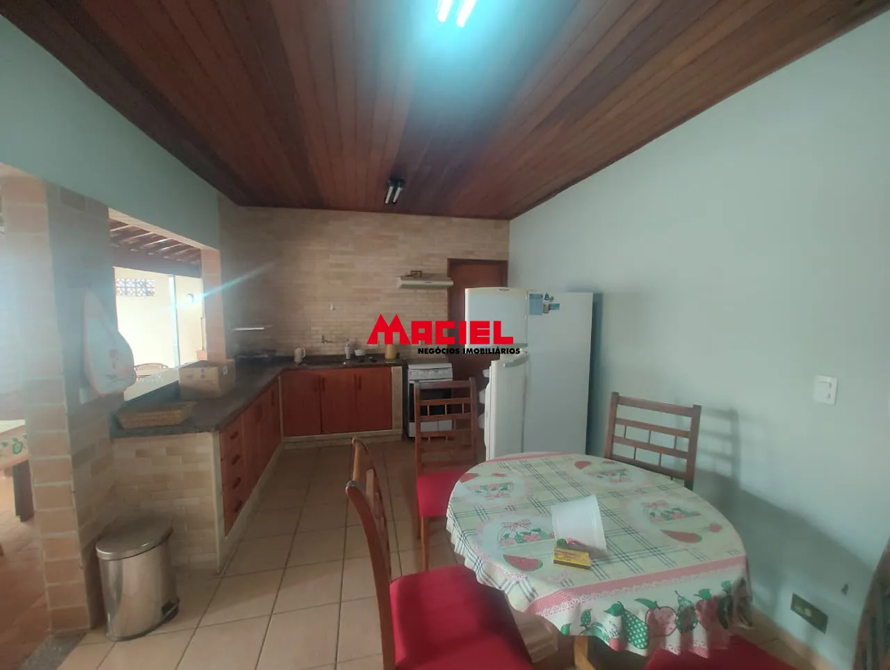 Alugar Casa / Padr&atilde;o em S&atilde;o Jos&eacute; dos Campos R$ 5.500,00 - Foto 16
