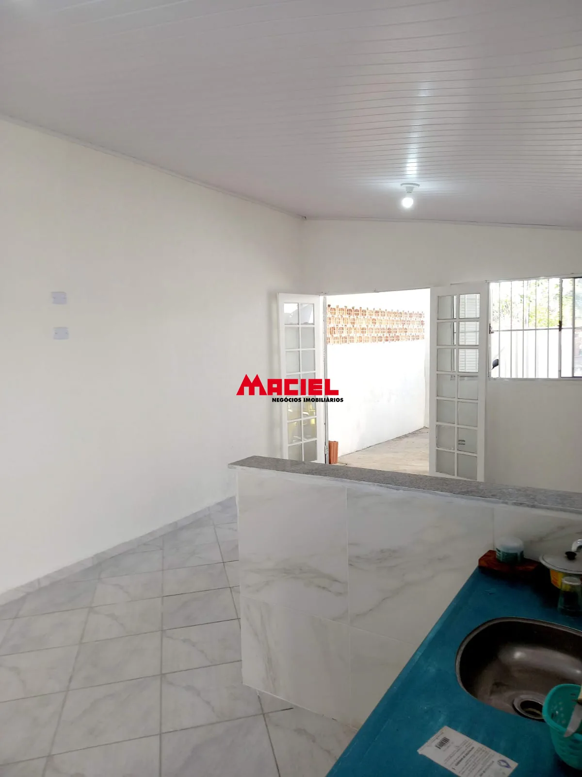 Comprar Casa / Padr&atilde;o em Caraguatatuba R$ 550.000,00 - Foto 1