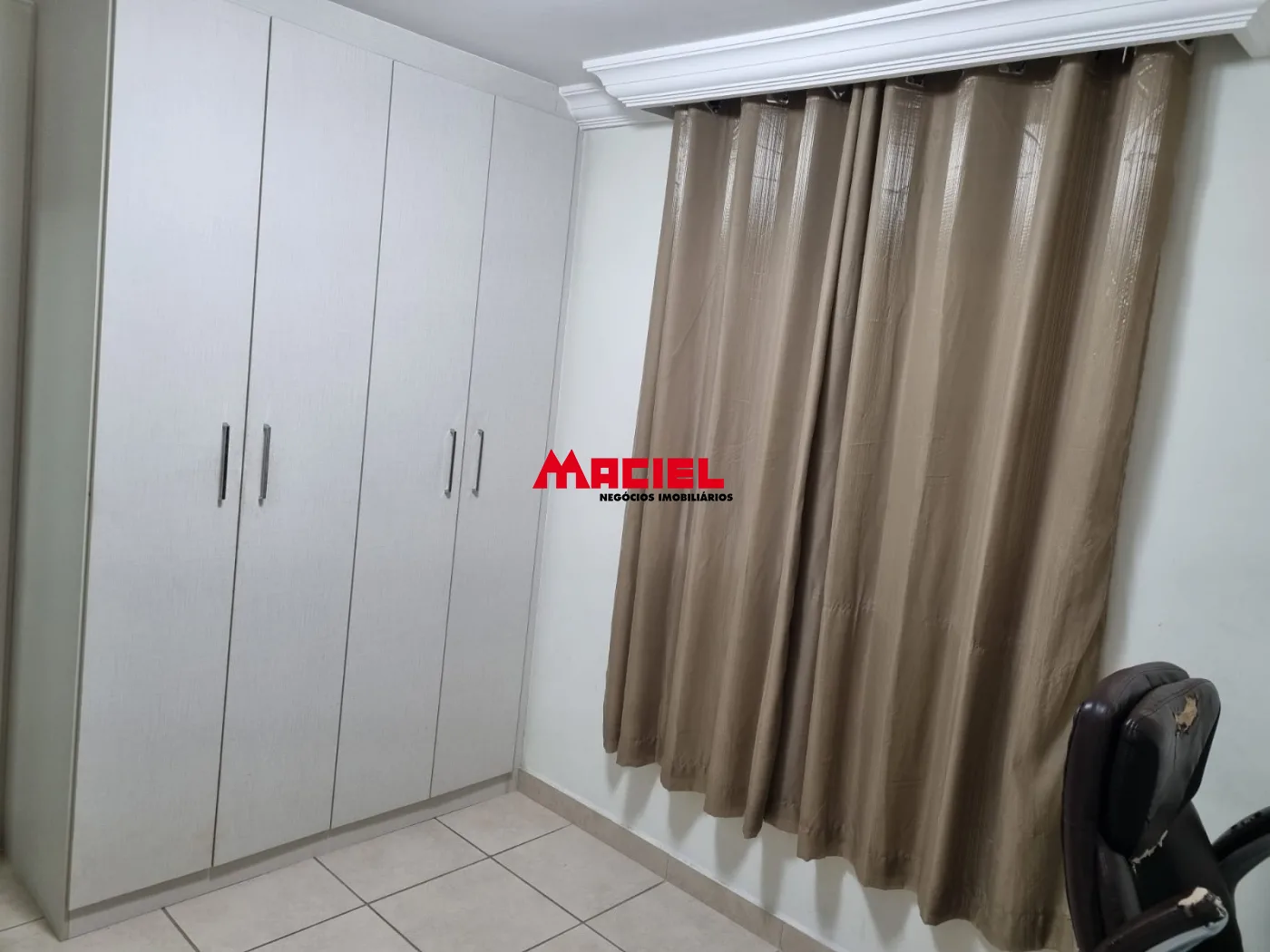 Comprar Apartamento / Padr&atilde;o em S&atilde;o Jos&eacute; dos Campos R$ 420.000,00 - Foto 14