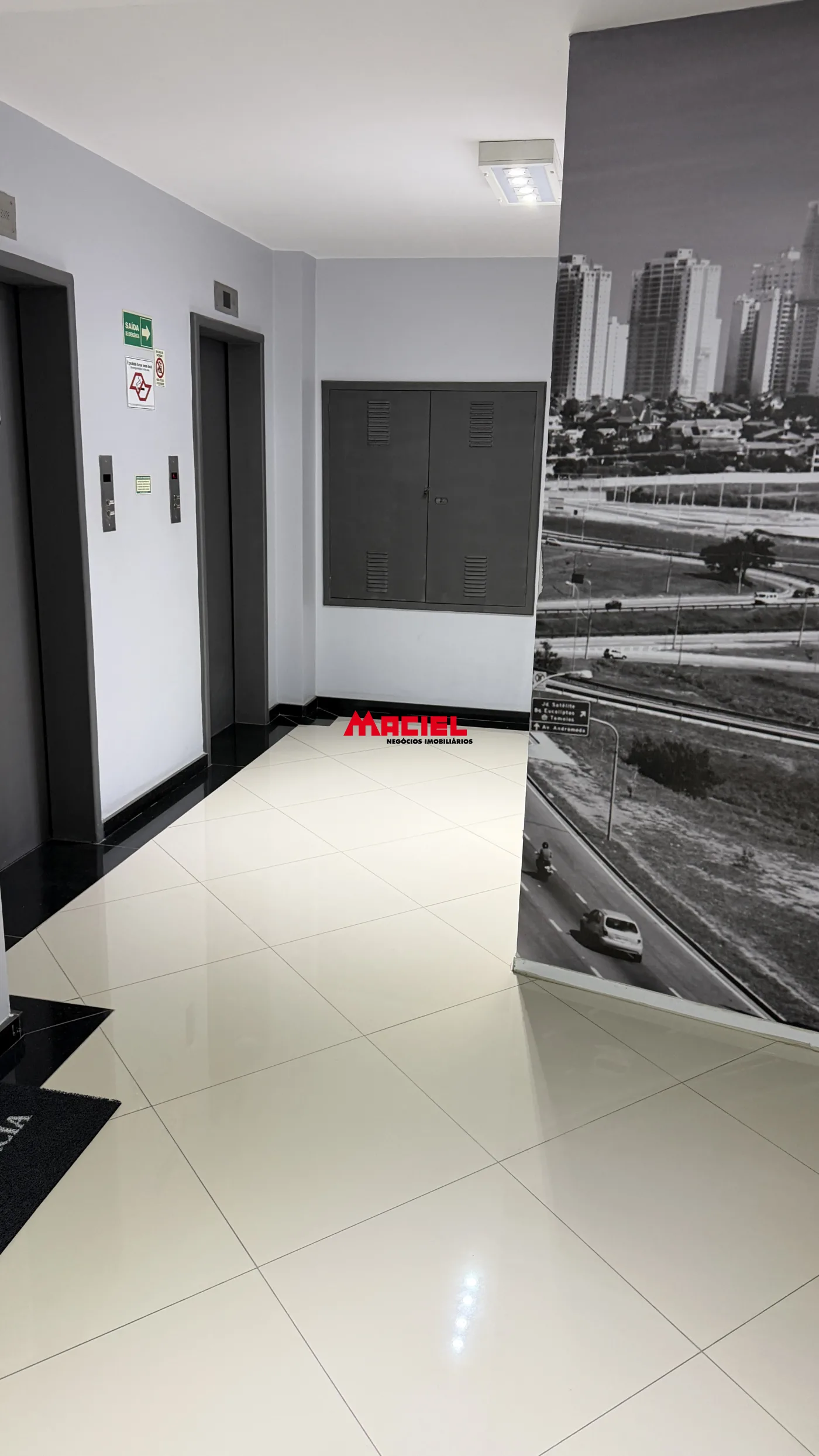 Alugar Comercial / Sala em Edif&iacute;cioCondom&iacute;nio em S&atilde;o Jos&eacute; dos Campos R$ 2.200,00 - Foto 6
