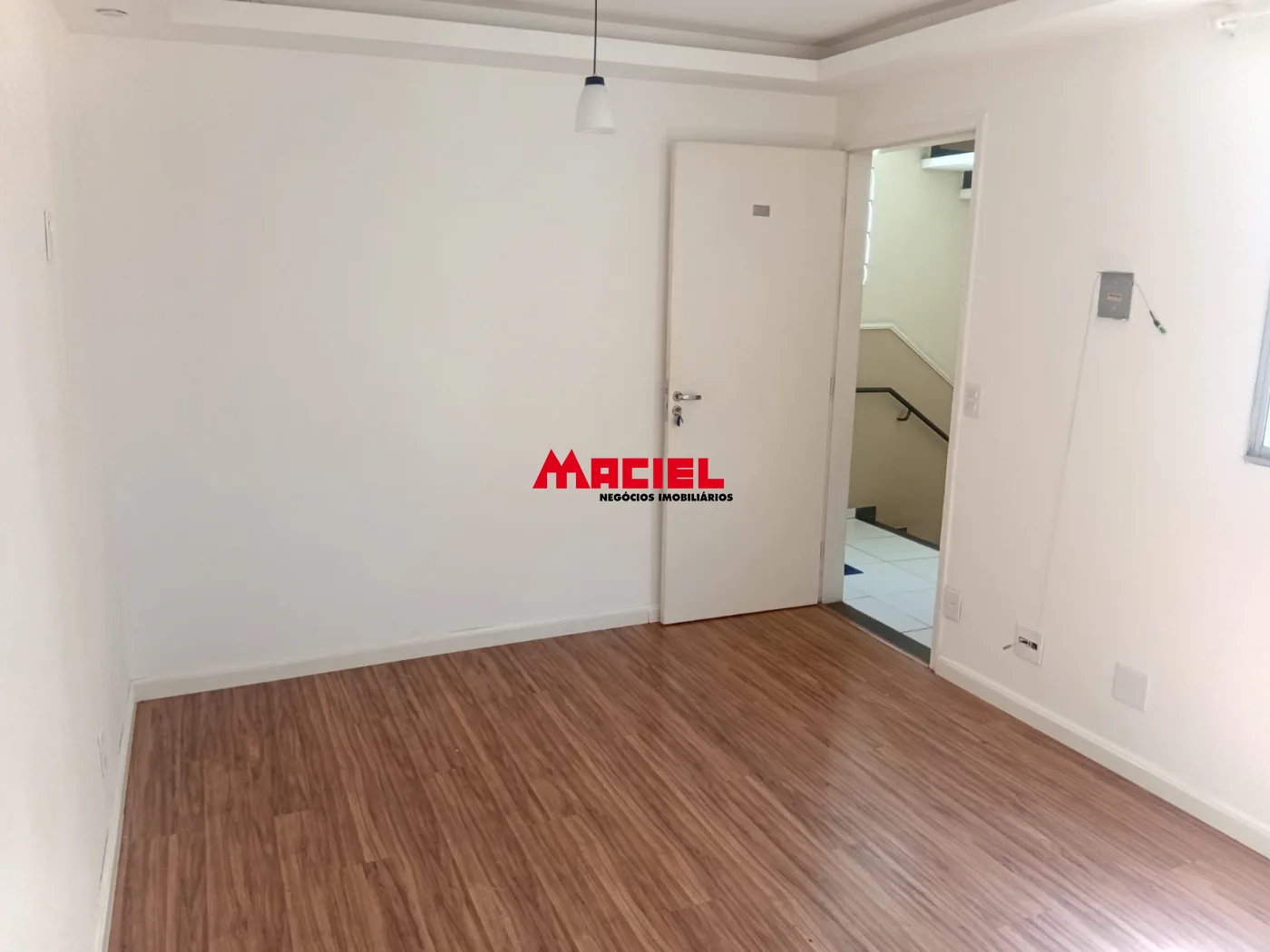 Comprar Apartamento / Padr&atilde;o em S&atilde;o Jos&eacute; dos Campos R$ 350.000,00 - Foto 2