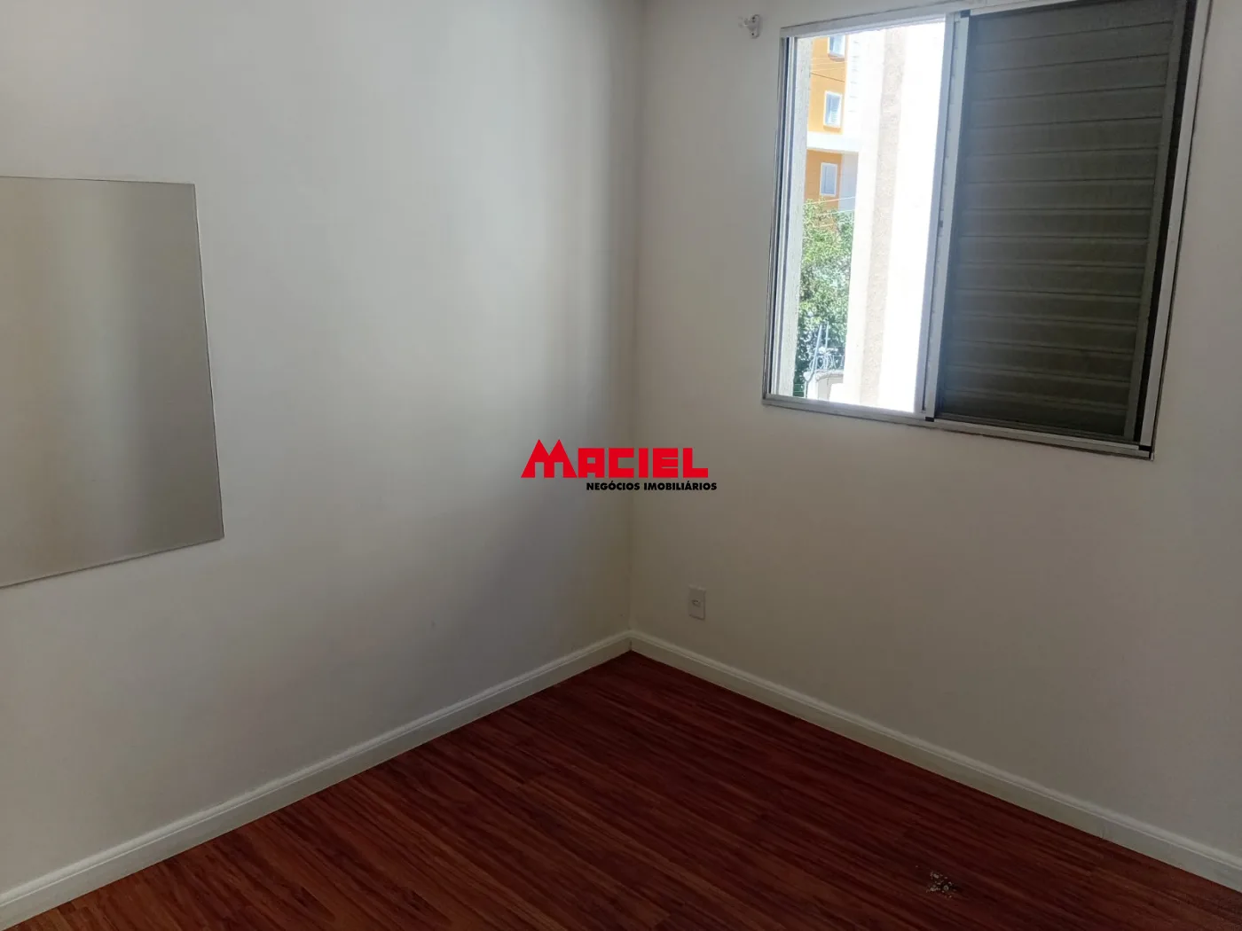 Comprar Apartamento / Padr&atilde;o em S&atilde;o Jos&eacute; dos Campos R$ 350.000,00 - Foto 3