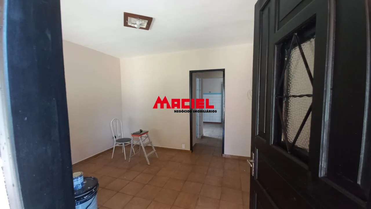 Alugar Casa / Padr&atilde;o em S&atilde;o Jos&eacute; dos Campos R$ 4.400,00 - Foto 2