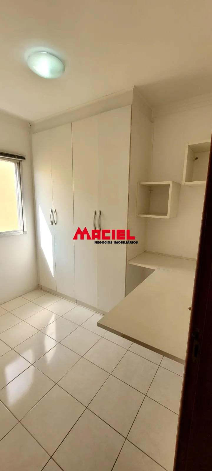 Comprar Apartamento / Padr&atilde;o em S&atilde;o Jos&eacute; dos Campos R$ 409.000,00 - Foto 2