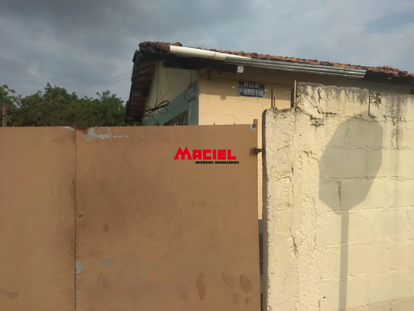 Comprar Casa / Padr&atilde;o em S&atilde;o Jos&eacute; dos Campos R$ 370.000,00 - Foto 3