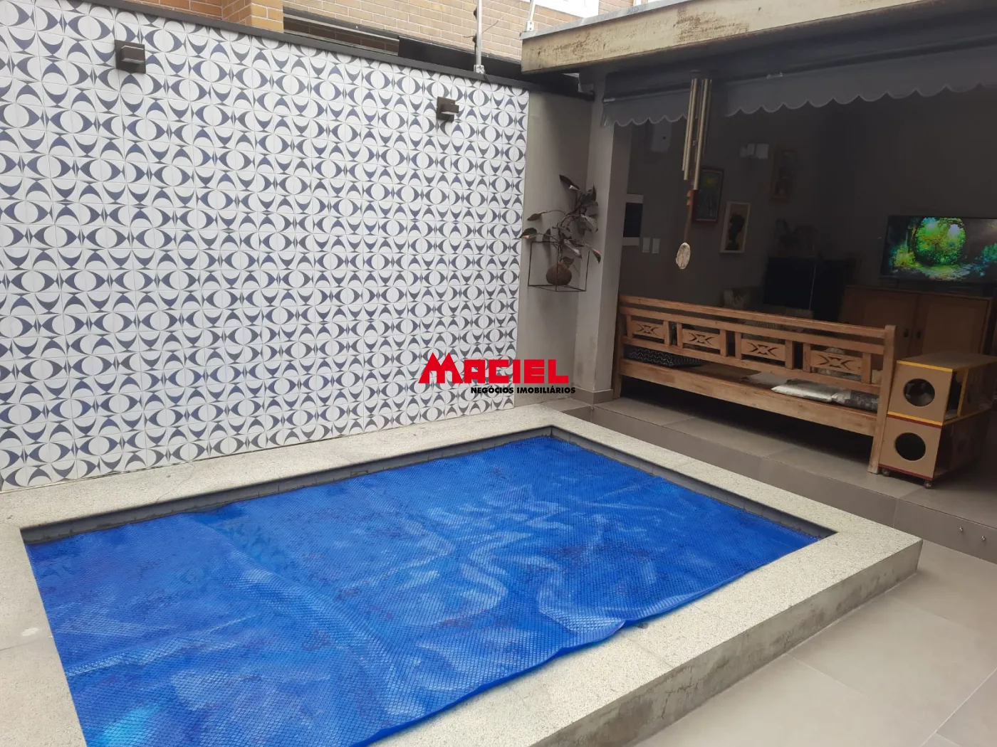 Comprar Casa / Padr&atilde;o em Ca&ccedil;apava R$ 798.000,00 - Foto 3