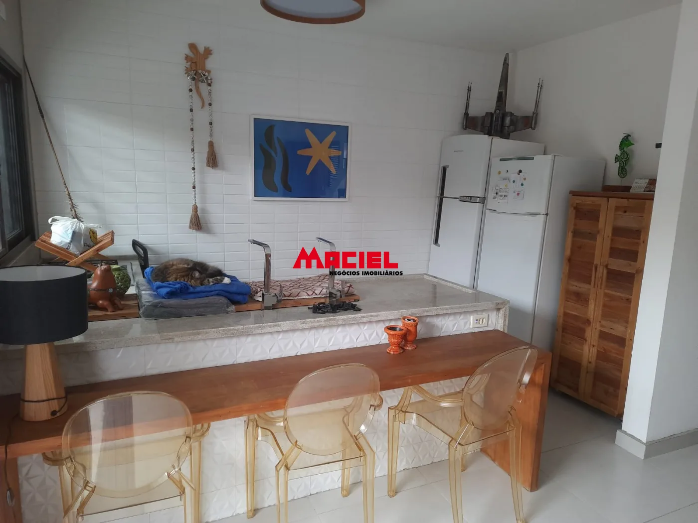 Comprar Casa / Padr&atilde;o em Ca&ccedil;apava R$ 798.000,00 - Foto 4