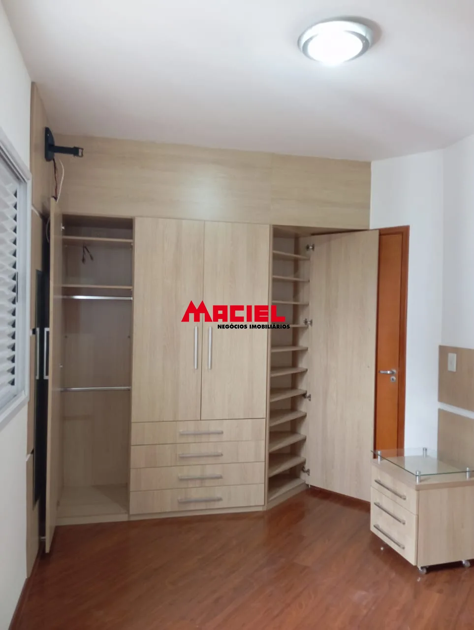 Comprar Apartamento / Padr&atilde;o em S&atilde;o Jos&eacute; dos Campos R$ 850.000,00 - Foto 3