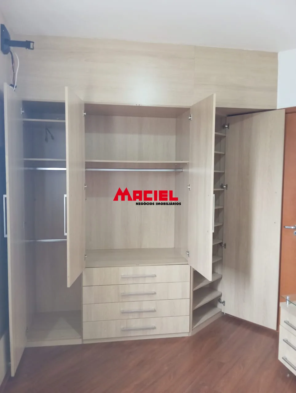 Comprar Apartamento / Padr&atilde;o em S&atilde;o Jos&eacute; dos Campos R$ 850.000,00 - Foto 5