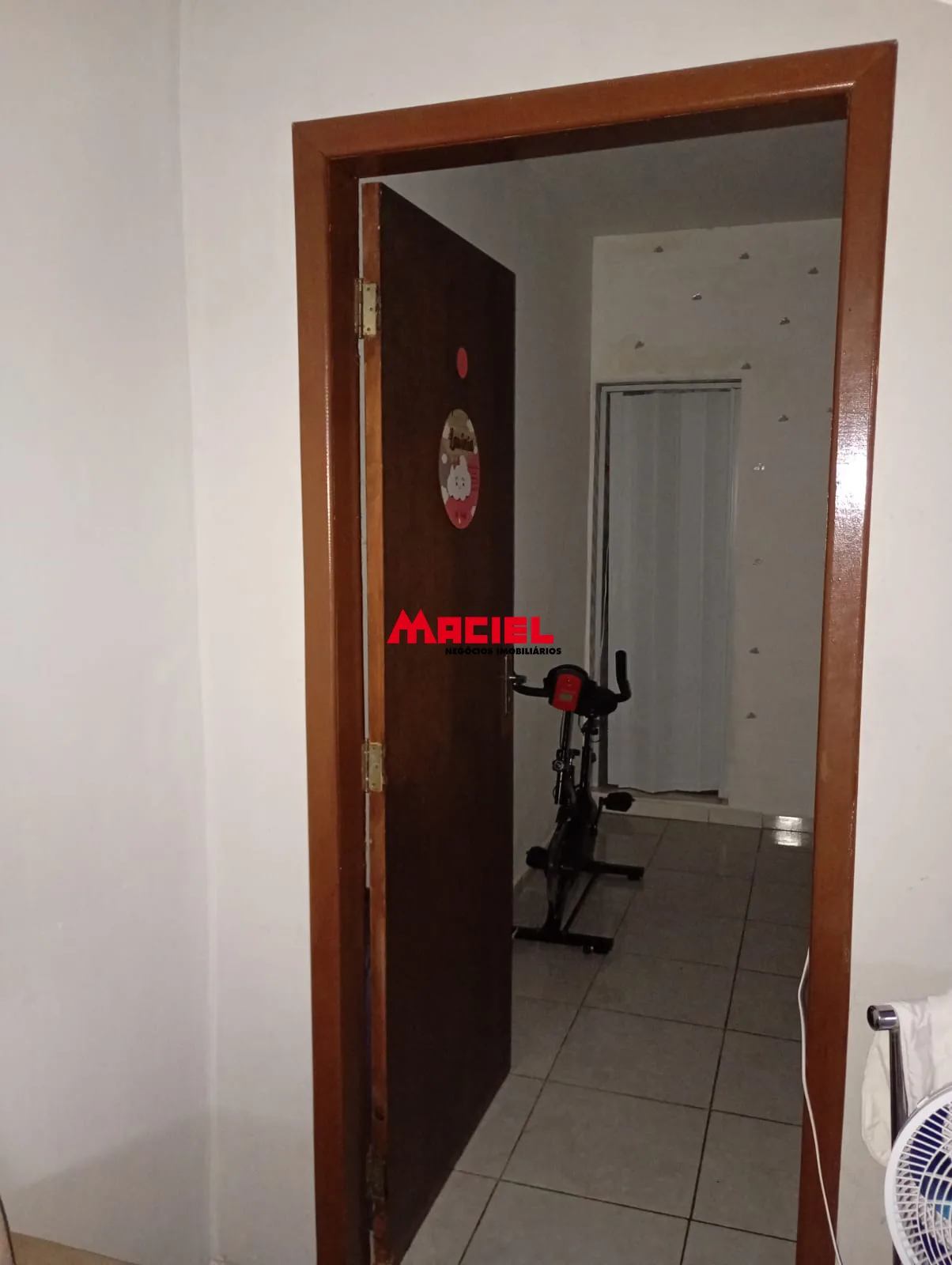 Comprar Casa / Sobrado em S&atilde;o Jos&eacute; dos Campos R$ 330.000,00 - Foto 4