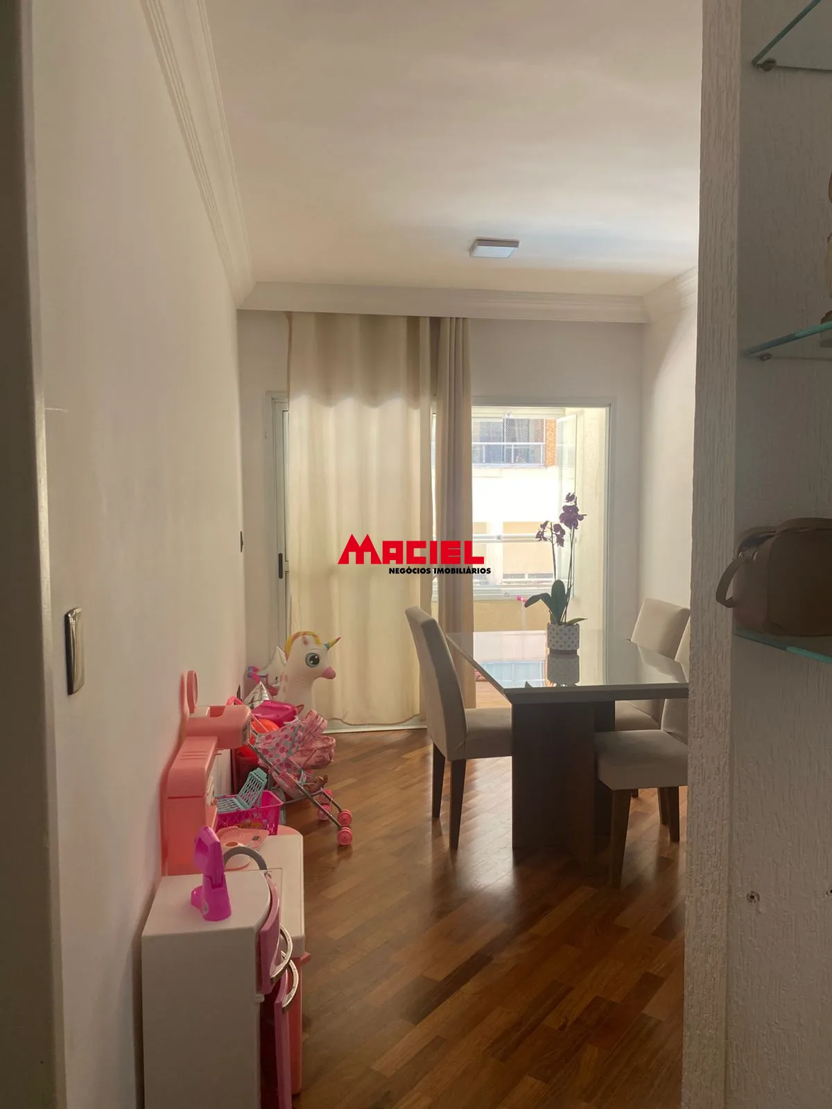 Alugar Apartamento / Padr&atilde;o em S&atilde;o Jos&eacute; dos Campos R$ 3.500,00 - Foto 12