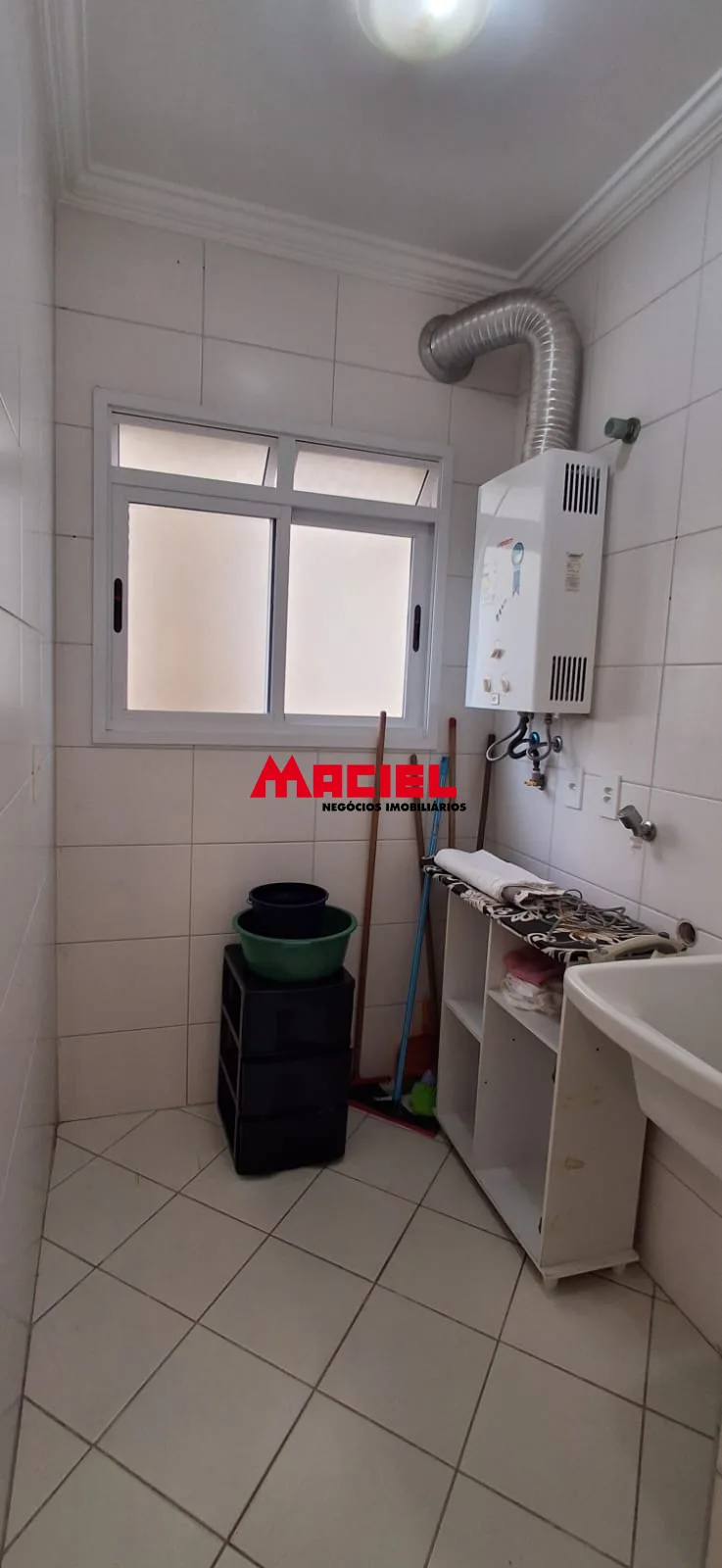 Alugar Apartamento / Padr&atilde;o em S&atilde;o Jos&eacute; dos Campos R$ 2.900,00 - Foto 11