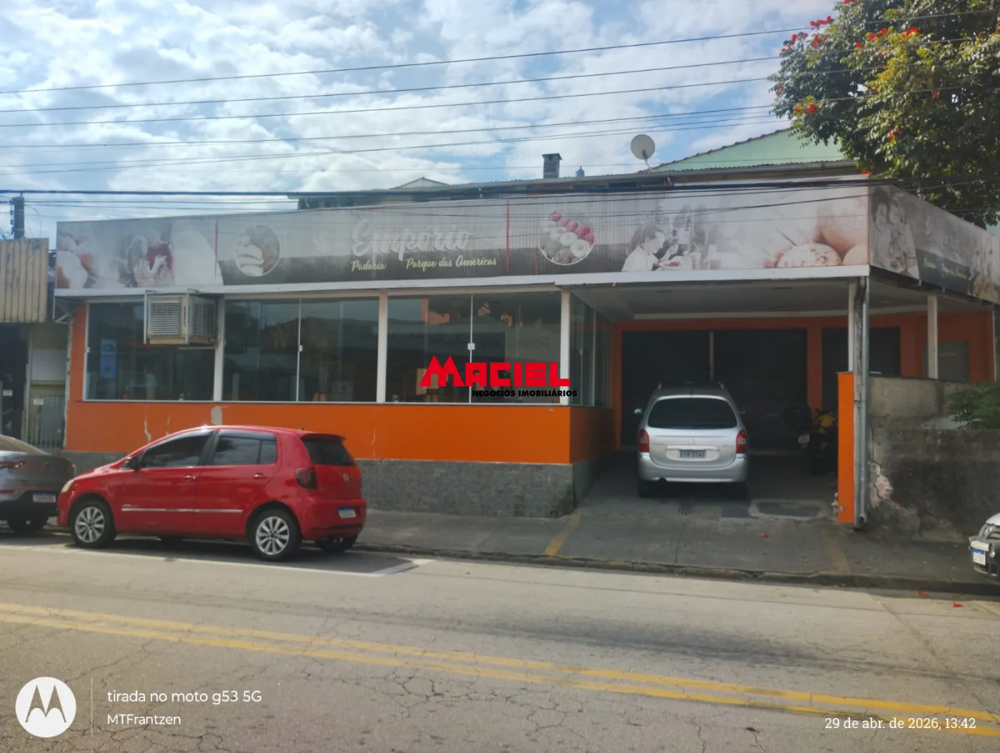 Comprar Comercial / Ponto Comercial em S&atilde;o Jos&eacute; dos Campos R$ 1.800.000,00 - Foto 2