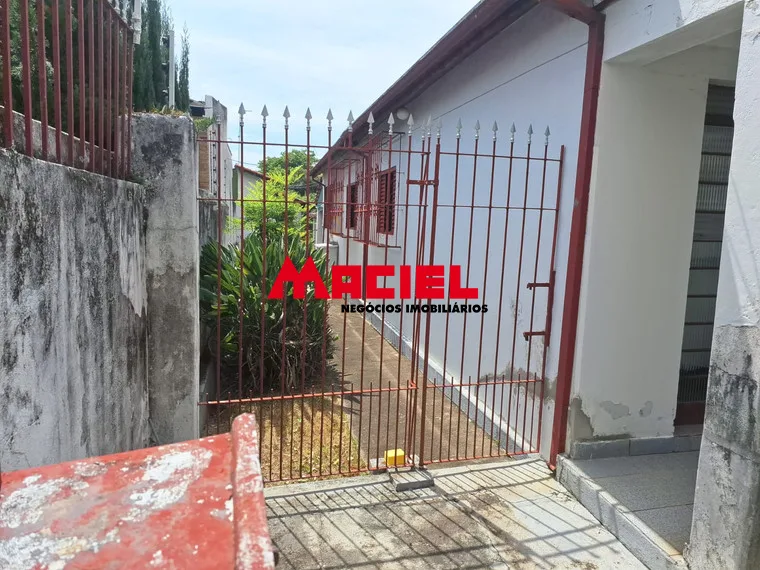 Comprar Casa / Padr&atilde;o em Ca&ccedil;apava R$ 1.042.000,00 - Foto 3